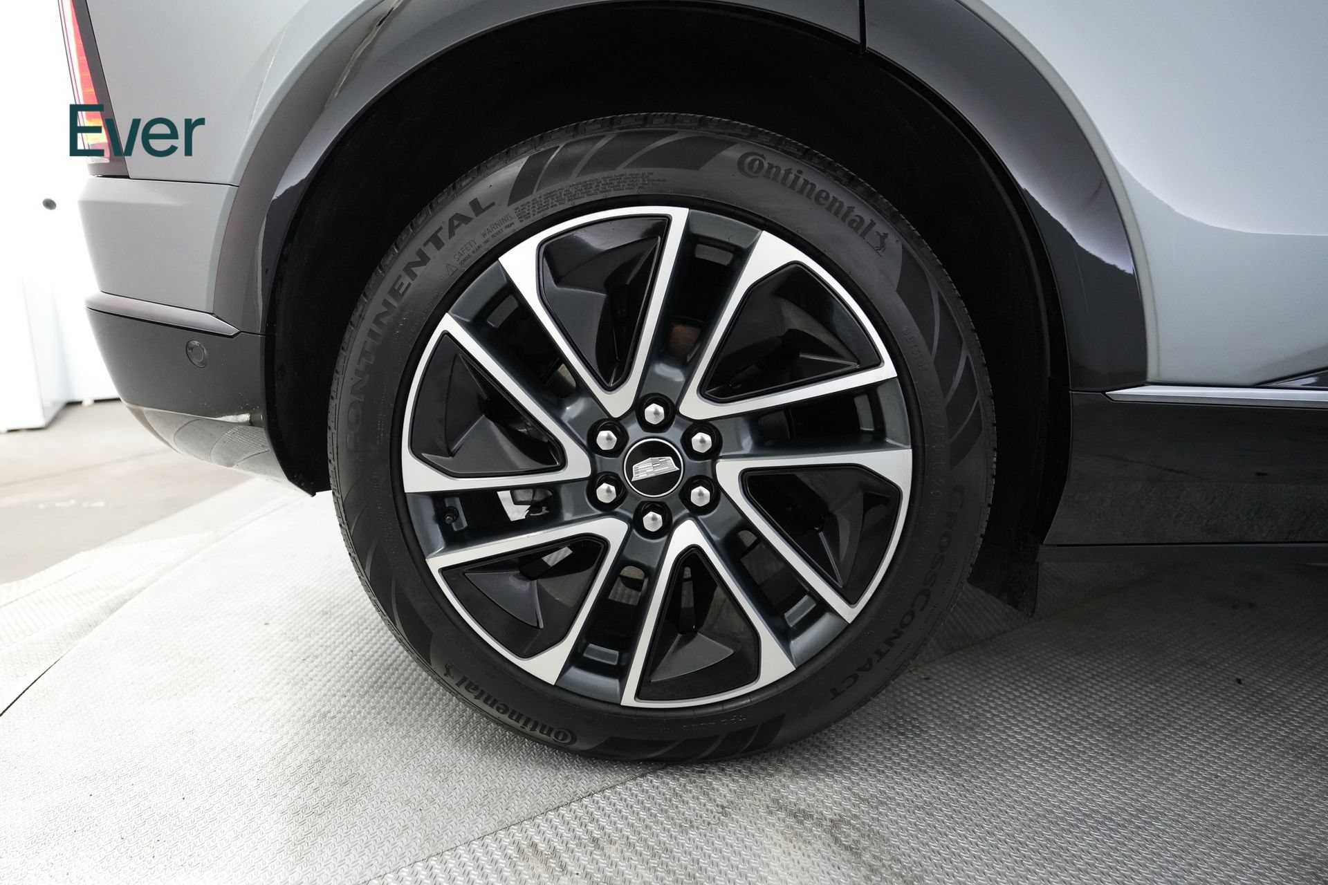 Used 2026 Cadillac Optiq Sport 1 w/ LPO, Floor Liner Package RWD image 22