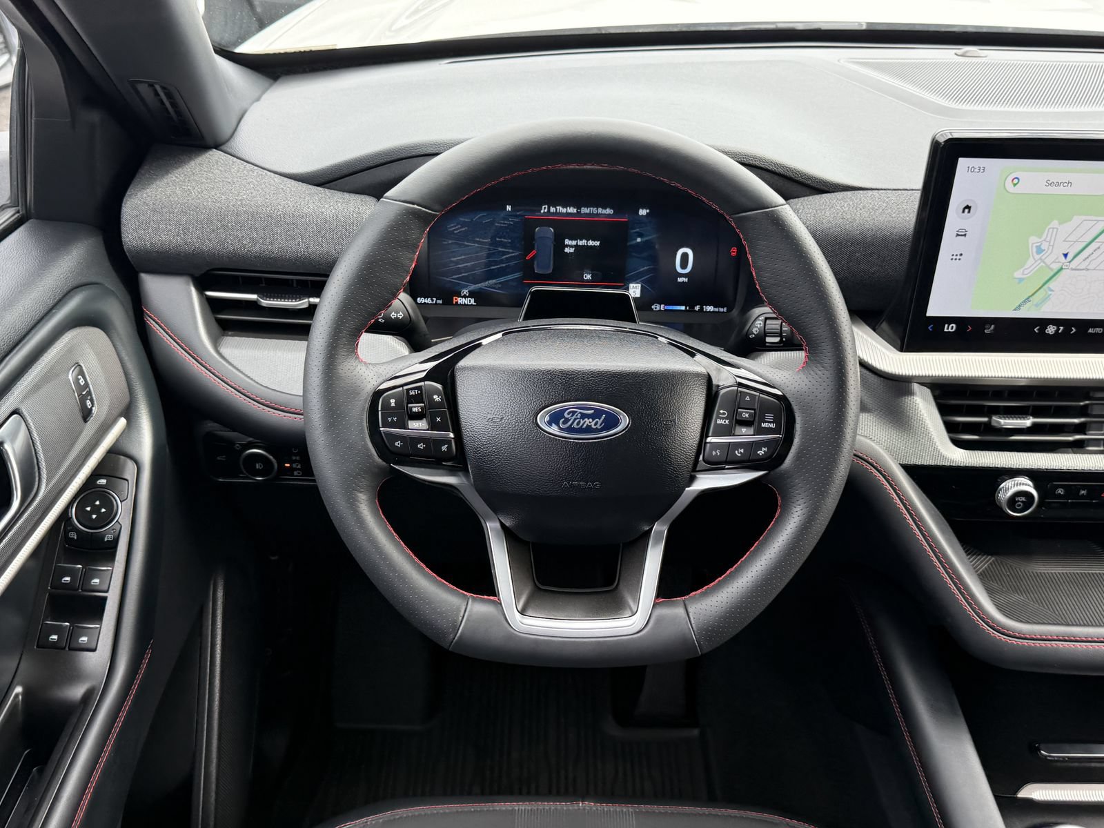 Certified 2025 Ford Explorer ST-Line AWD/4WD image 18