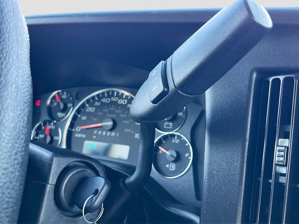 Used 2022 GMC Savana 2500 Work Van w/ Driver Convenience Package image 16