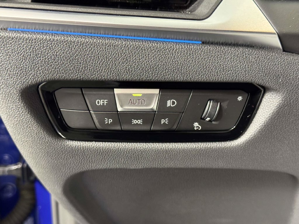 Used 2024 BMW i4 eDrive40 w/ M Sport Package RWD image 19