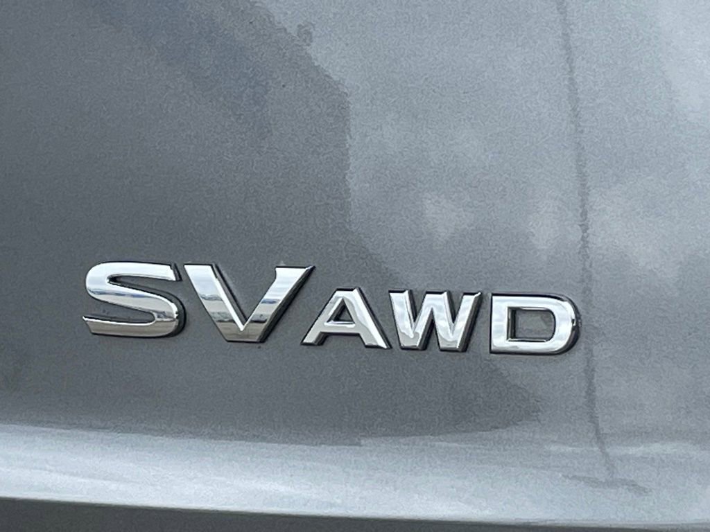 Used 2021 Nissan Rogue SV image 18
