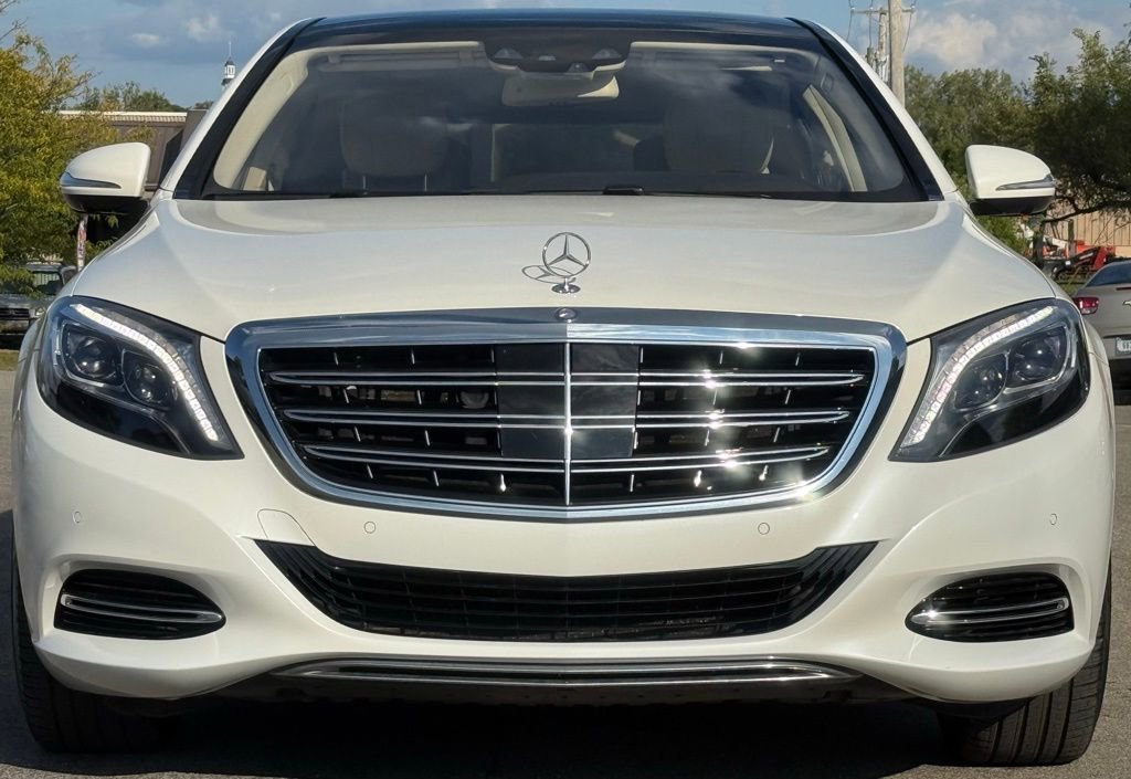 Used 2017 Mercedes-Benz Maybach S 550 4MATIC image 8