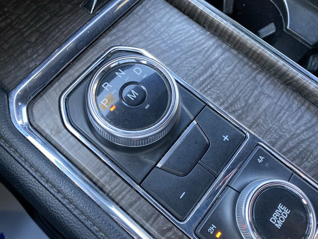 Used 2019 Ford Expedition Limited image 27