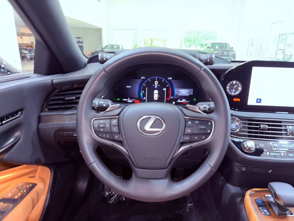 Certified 2024 Lexus LS 500 RWD image 20