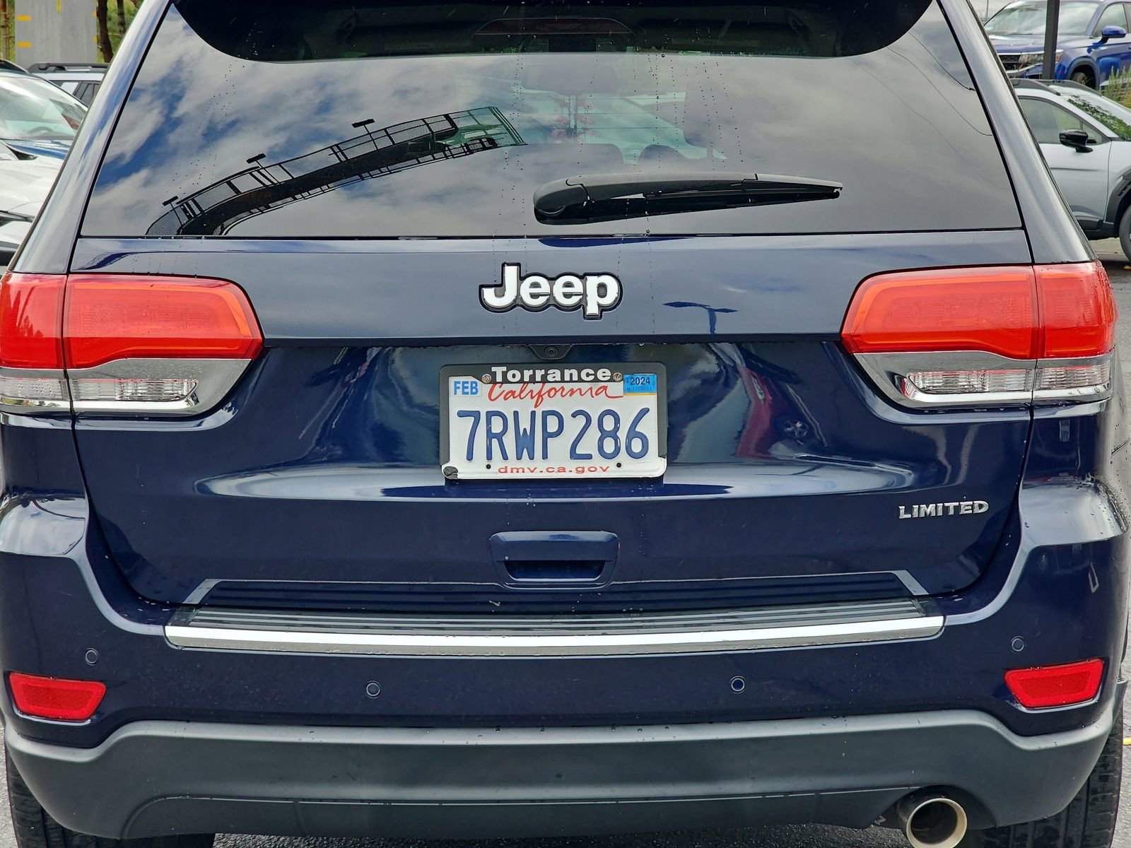 Used 2016 Jeep Grand Cherokee Limited image 16