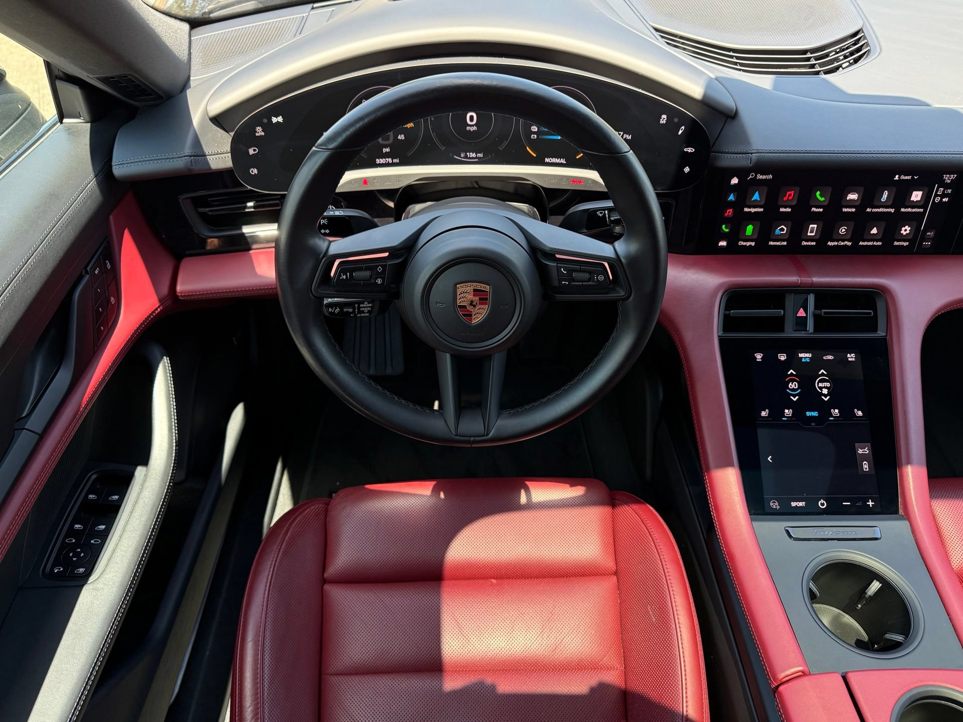 Certified 2022 Porsche Taycan 4S AWD/4WD image 15