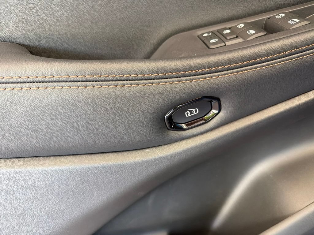 New 2026 Jeep Cherokee Limited AWD/4WD image 6