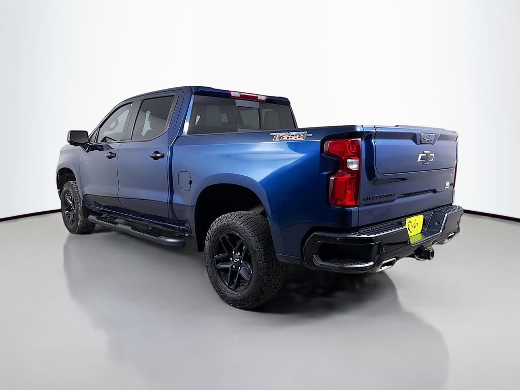 Used 2022 Chevrolet Silverado 1500 LT Trail Boss w/ LT Trail Boss Premium Package AWD/4WD image 8