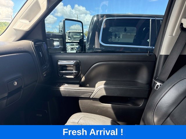 Used 2019 Chevrolet Silverado 2500 LTZ w/ Duramax Plus Package AWD/4WD image 8