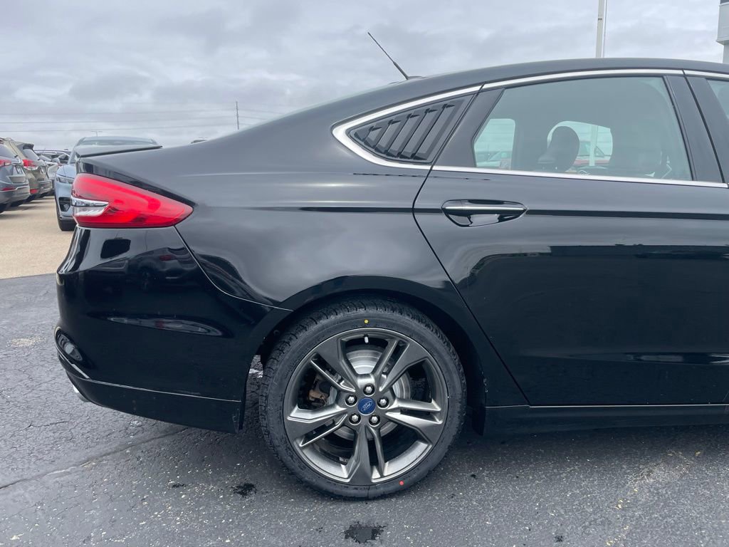 Used 2017 Ford Fusion Sport AWD/4WD image 28