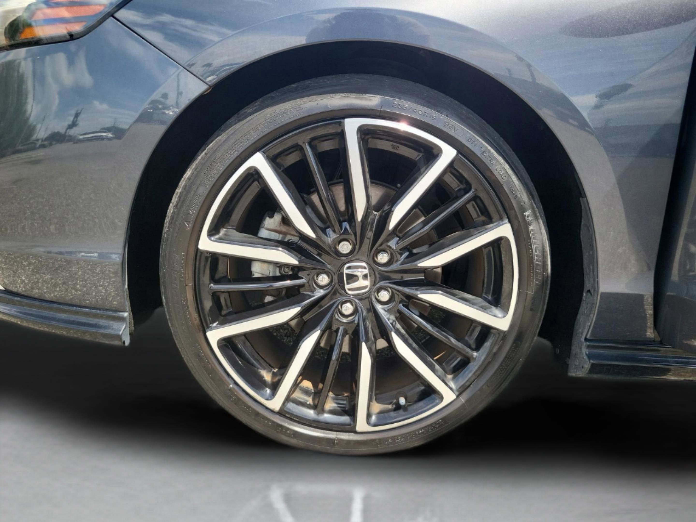 Used 2023 Honda Accord Touring image 26