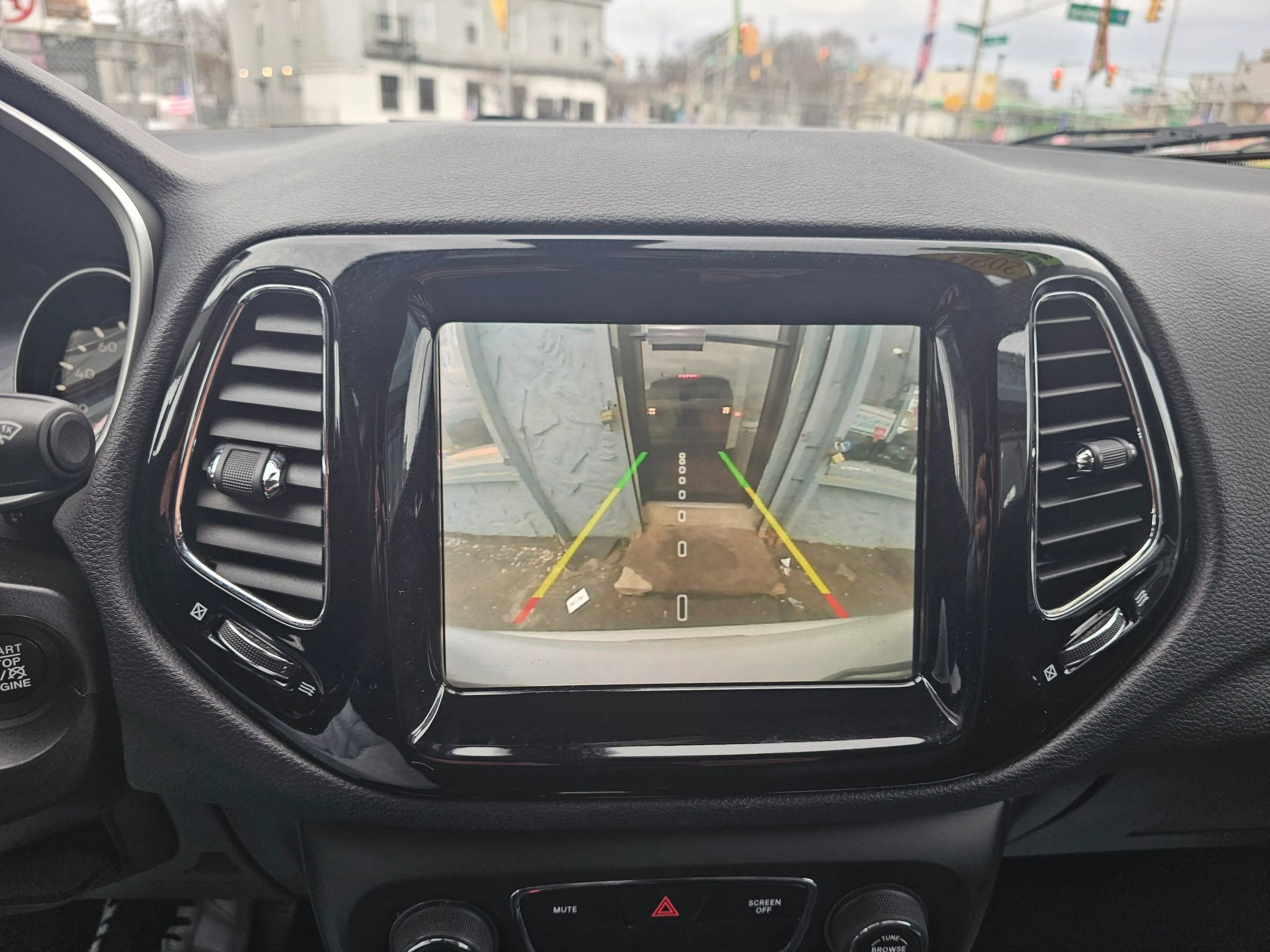 Used 2020 Jeep Compass Limited image 24