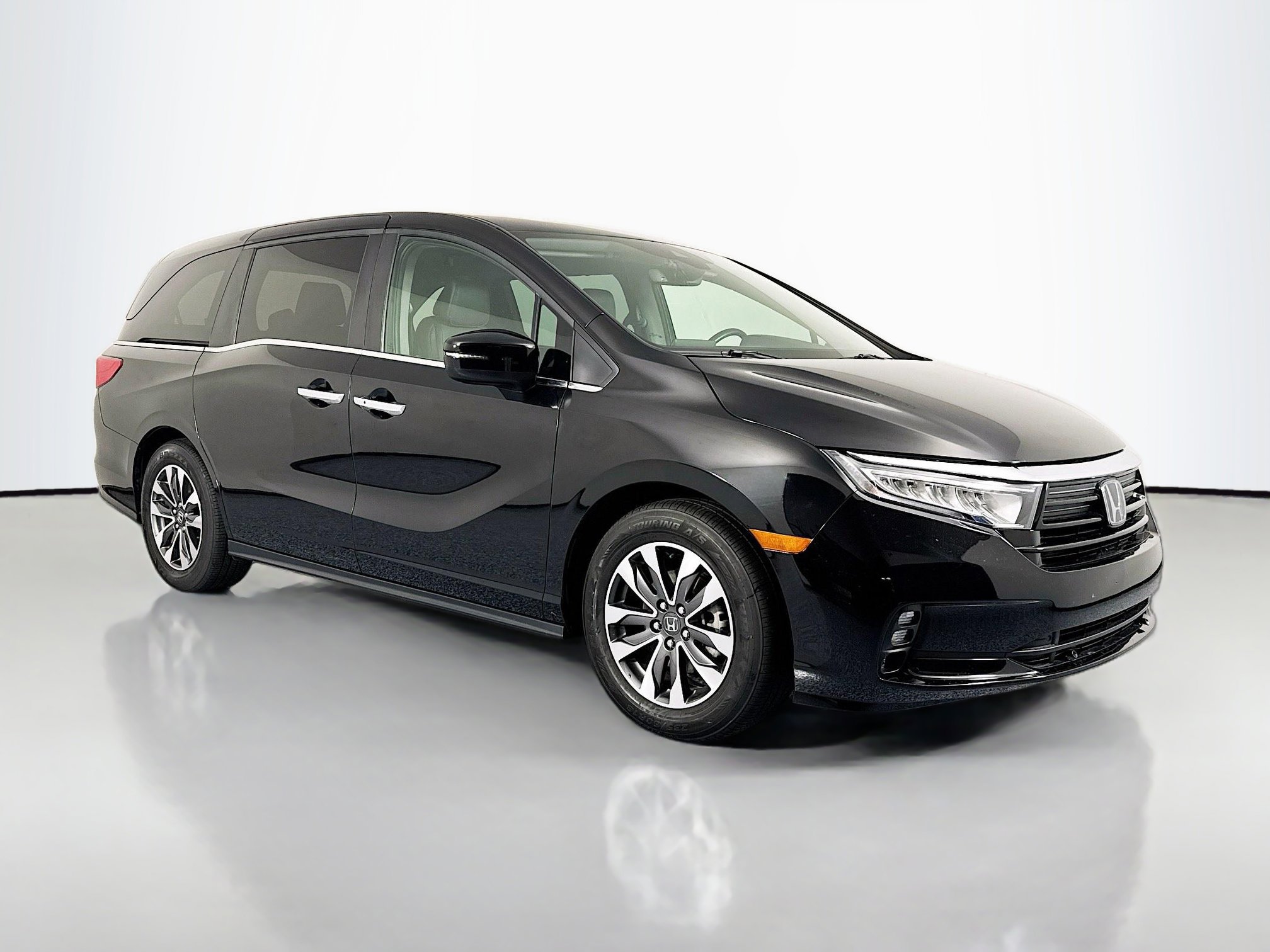 Certified 2022 Honda Odyssey EX-L image 3