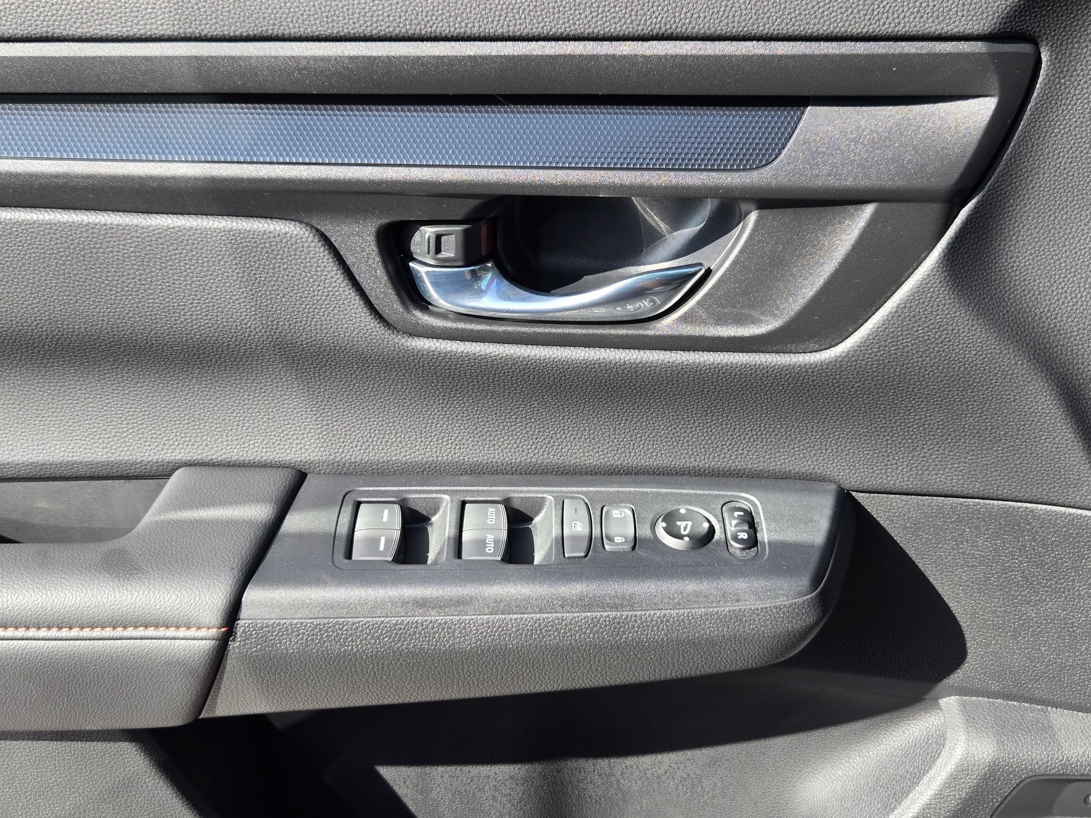 Certified 2026 Honda CR-V Sport image 11