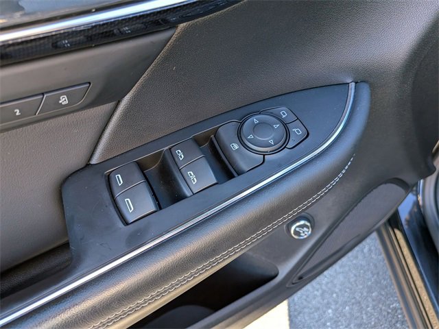 Used 2023 Buick Envision Essence image 13
