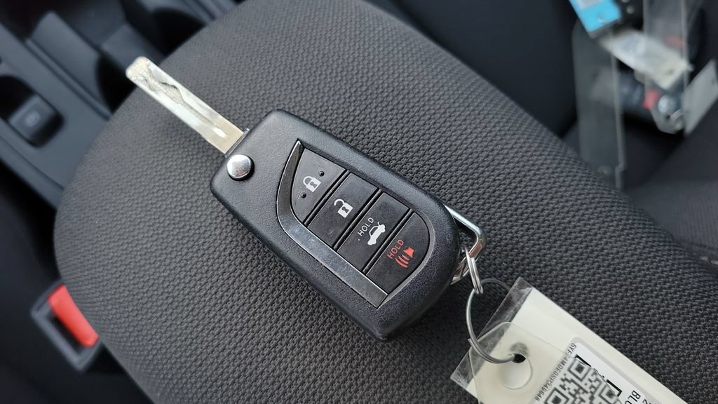 Used 2025 Toyota Corolla LE FWD image 25