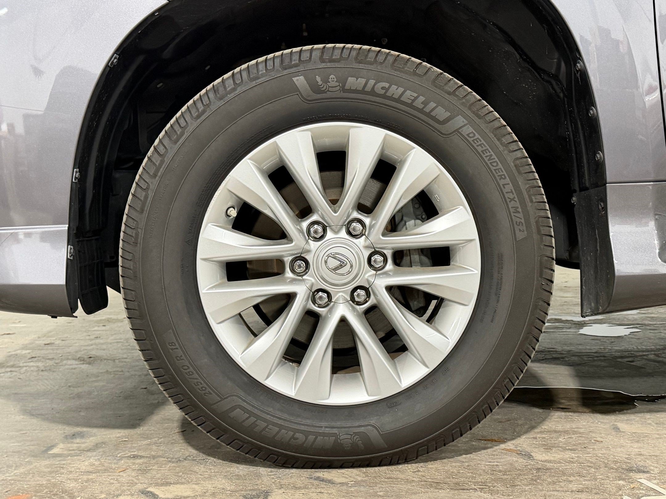 Used 2023 Lexus GX 460 Premium AWD/4WD image 11