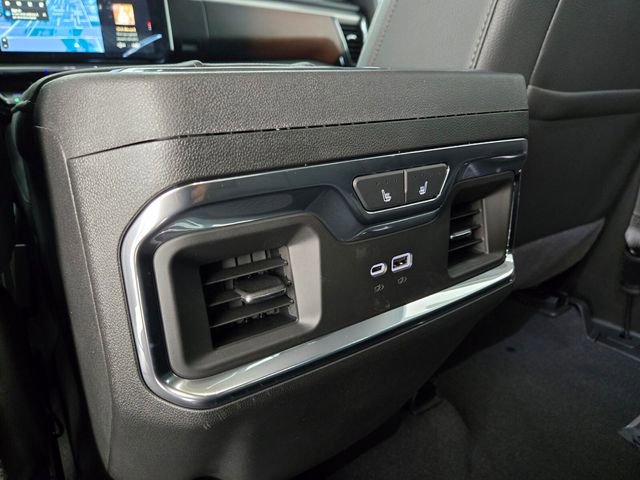 Used 2026 GMC Sierra 1500 Denali AWD/4WD image 13