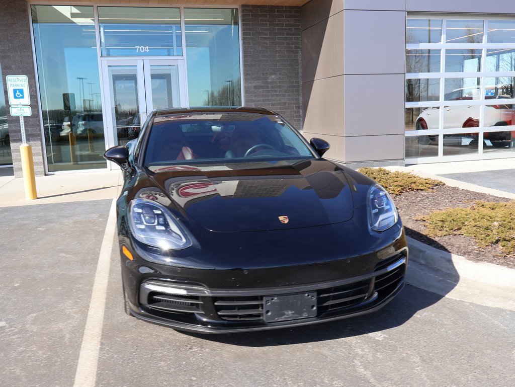 Used 2018 Porsche Panamera 4S image 4