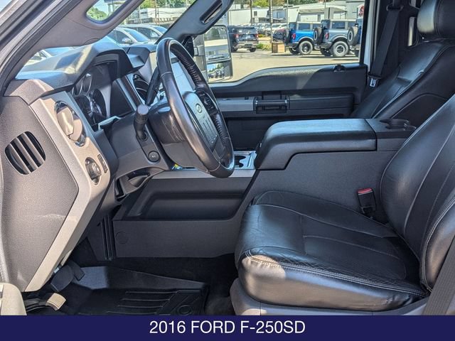 Used 2016 Ford F250 Lariat w/ Lariat Ultimate Package AWD/4WD image 14