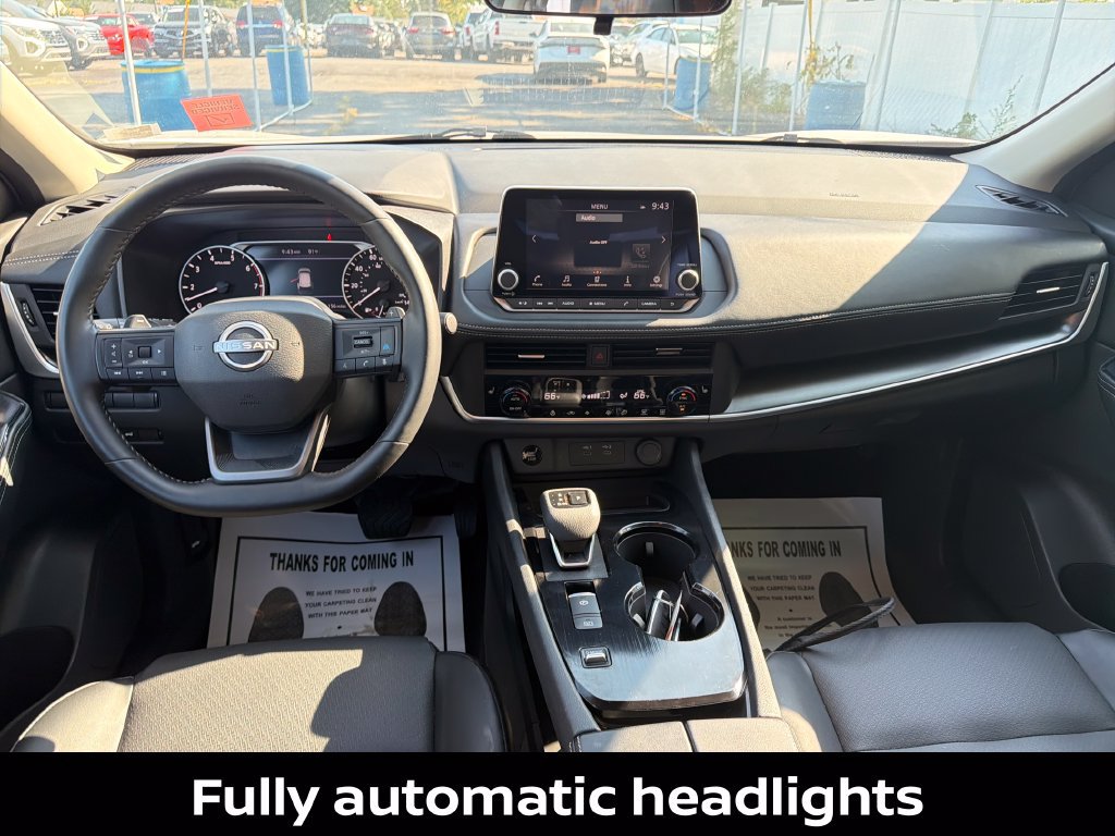 Certified 2025 Nissan Rogue SV w/ SV Premium Package FWD image 15