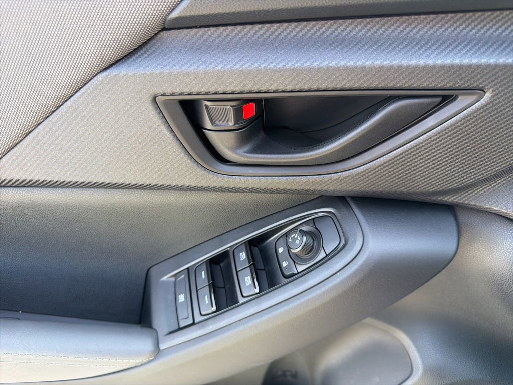 Used 2026 Subaru Crosstrek 2.0i Premium image 24