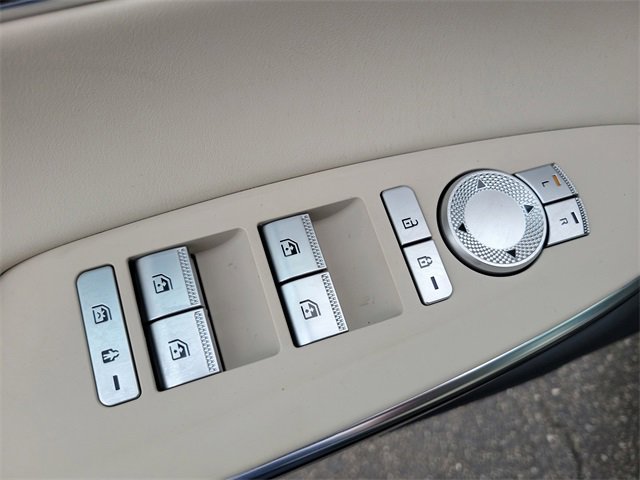 Used 2023 Genesis GV70 2.5T w/ Cargo Package image 22