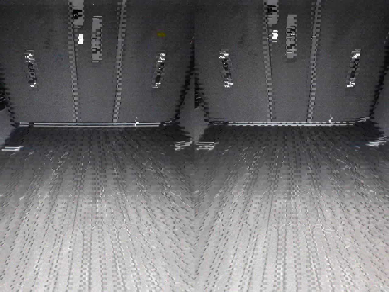 New 2026 Land Rover Range Rover Velar Dynamic SE AWD/4WD image 35