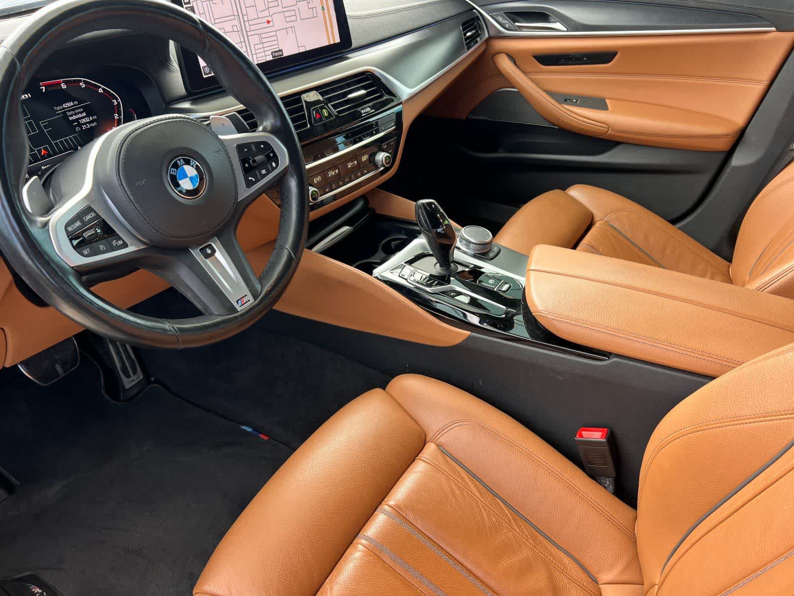 Used 2022 BMW M550i xDrive w/ Premium Package AWD/4WD image 12