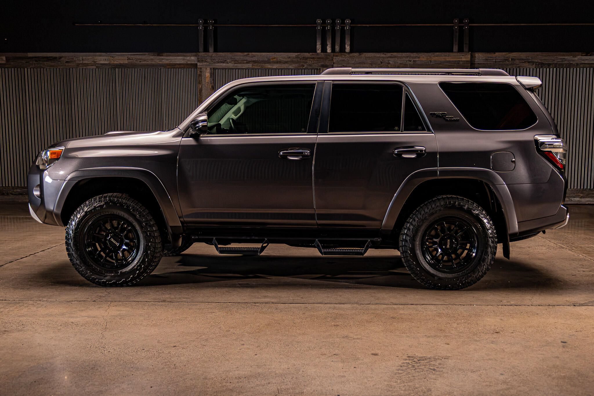 Used 2022 Toyota 4Runner TRD Off-Road Premium AWD/4WD image 5