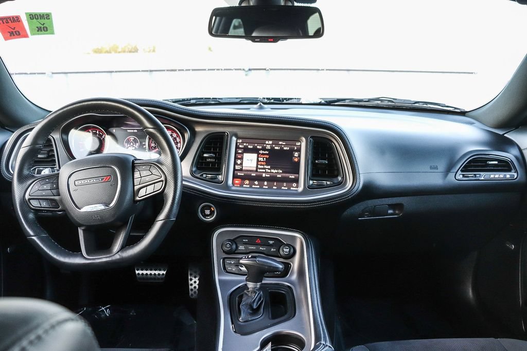 Used 2022 Dodge Challenger R/T Scat Pack RWD image 15