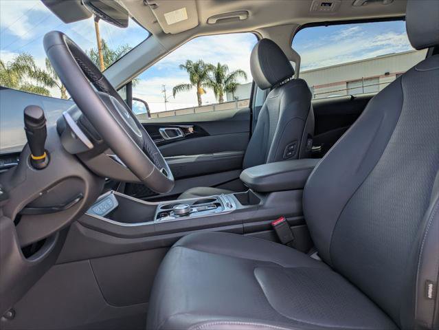 Used 2026 Kia Carnival SX Prestige image 19
