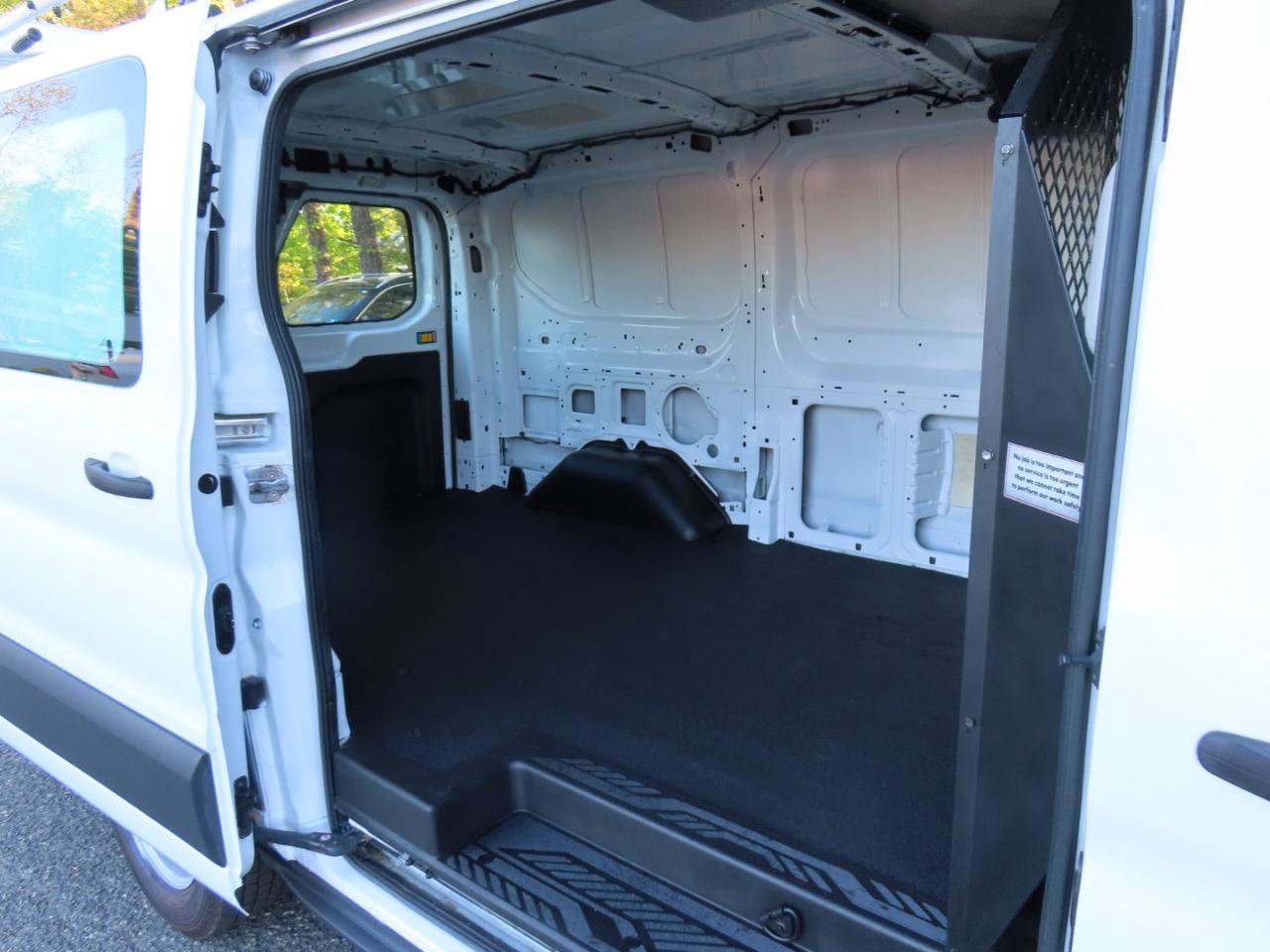 Used 2015 Ford Transit 150 130 Low Roof RWD image 15