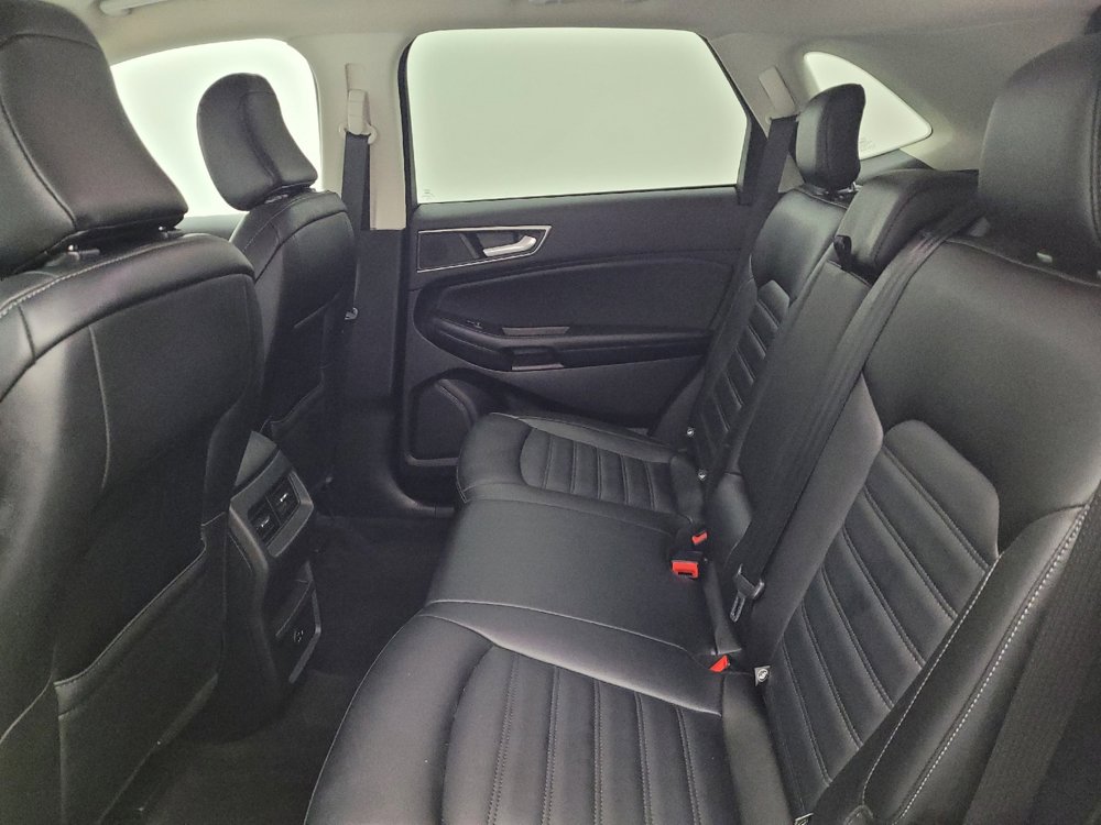 Used 2022 Ford Edge SEL w/ Cargo Accessory Package image 18