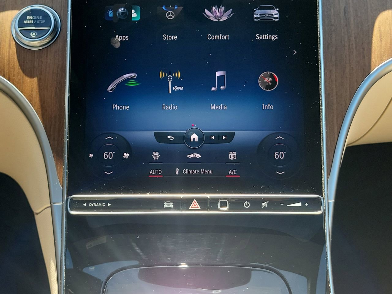 Used 2022 Mercedes-Benz C 300 Sedan image 18