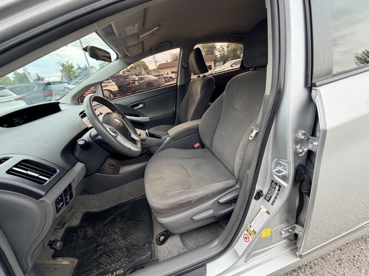 Used 2011 Toyota Prius Three FWD image 31