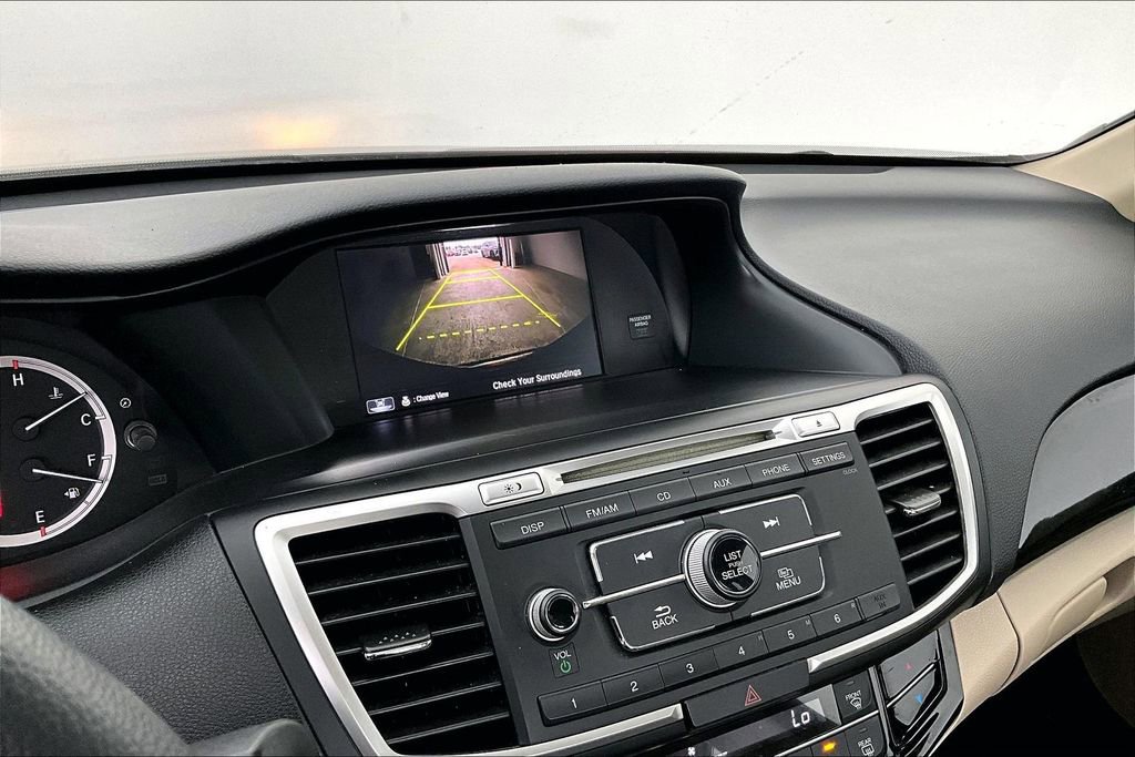 Used 2016 Honda Accord LX image 27