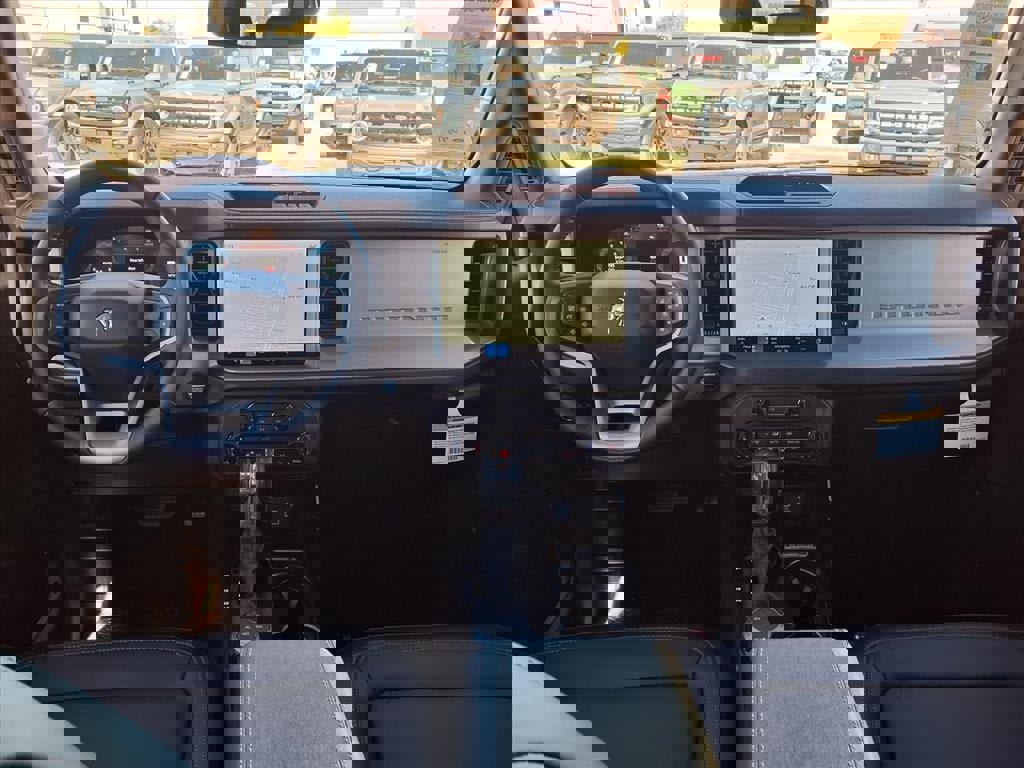 New 2025 Ford Bronco Outer Banks image 7