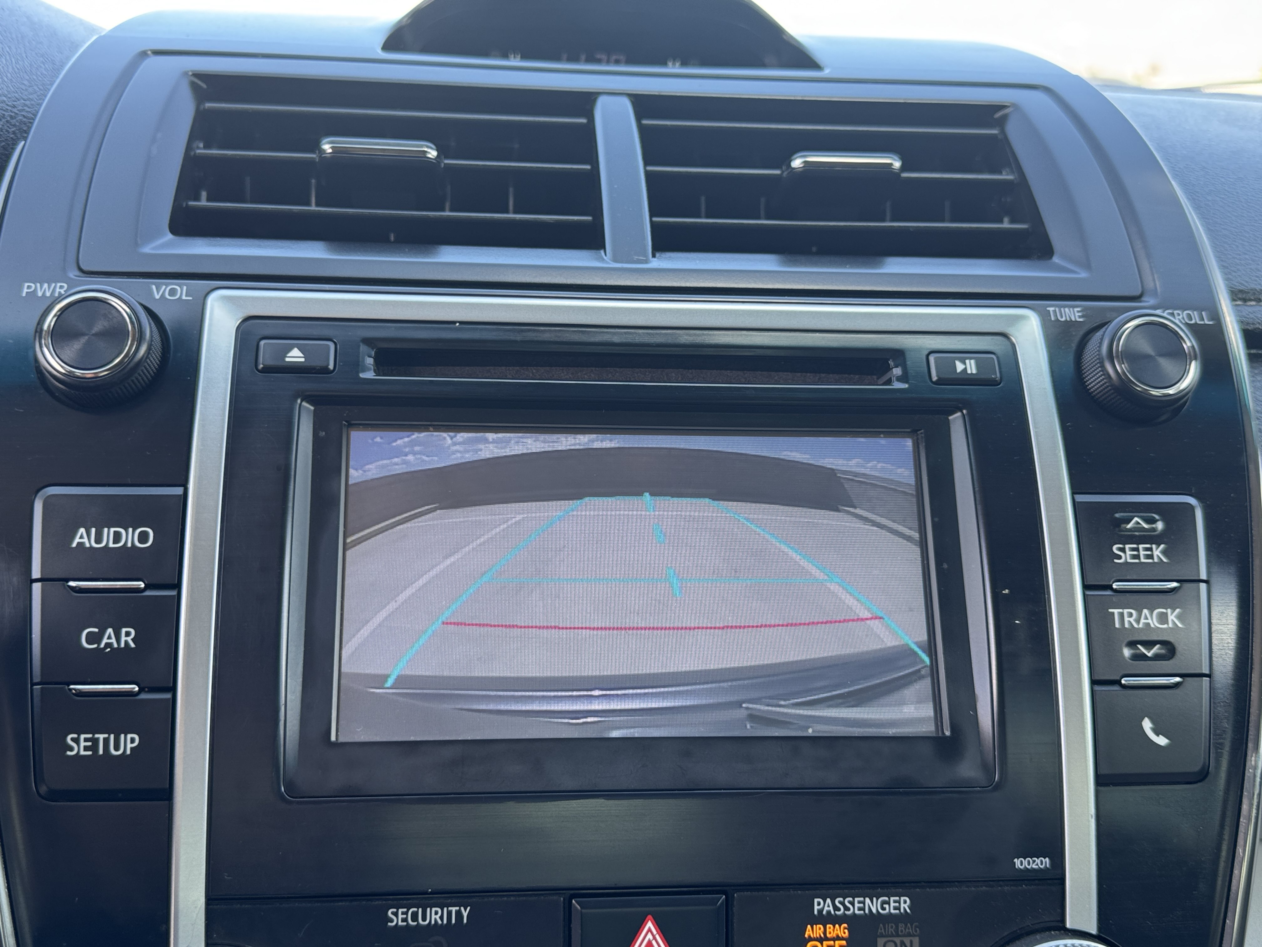 Used 2014 Toyota Camry LE FWD image 28