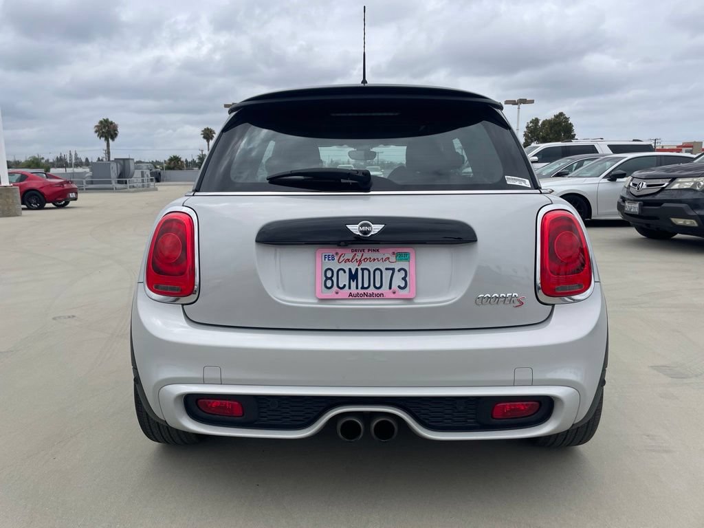 Used 2018 MINI Cooper S FWD image 3
