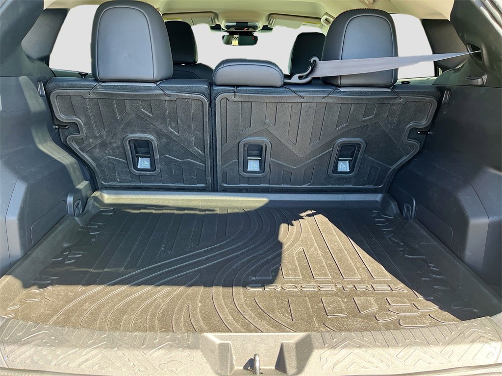 Used 2024 Subaru Crosstrek 2.5i Limited w/ Crosstrek Mirror Package image 24