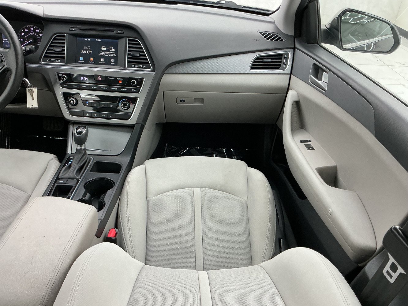 Used 2017 Hyundai Sonata SE FWD image 28