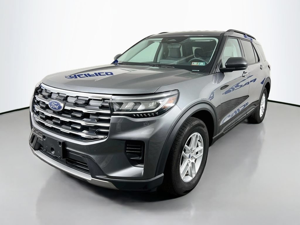 Used 2026 Ford Explorer Active AWD/4WD image 5