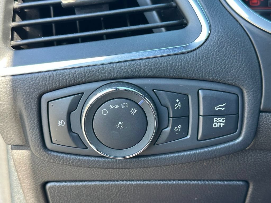 Used 2019 Ford Edge ST w/ Equipment Group 401A AWD/4WD image 36