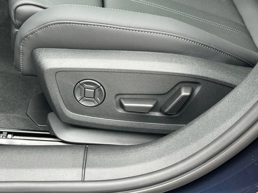 New 2026 Audi A6 Premium Plus AWD/4WD image 21