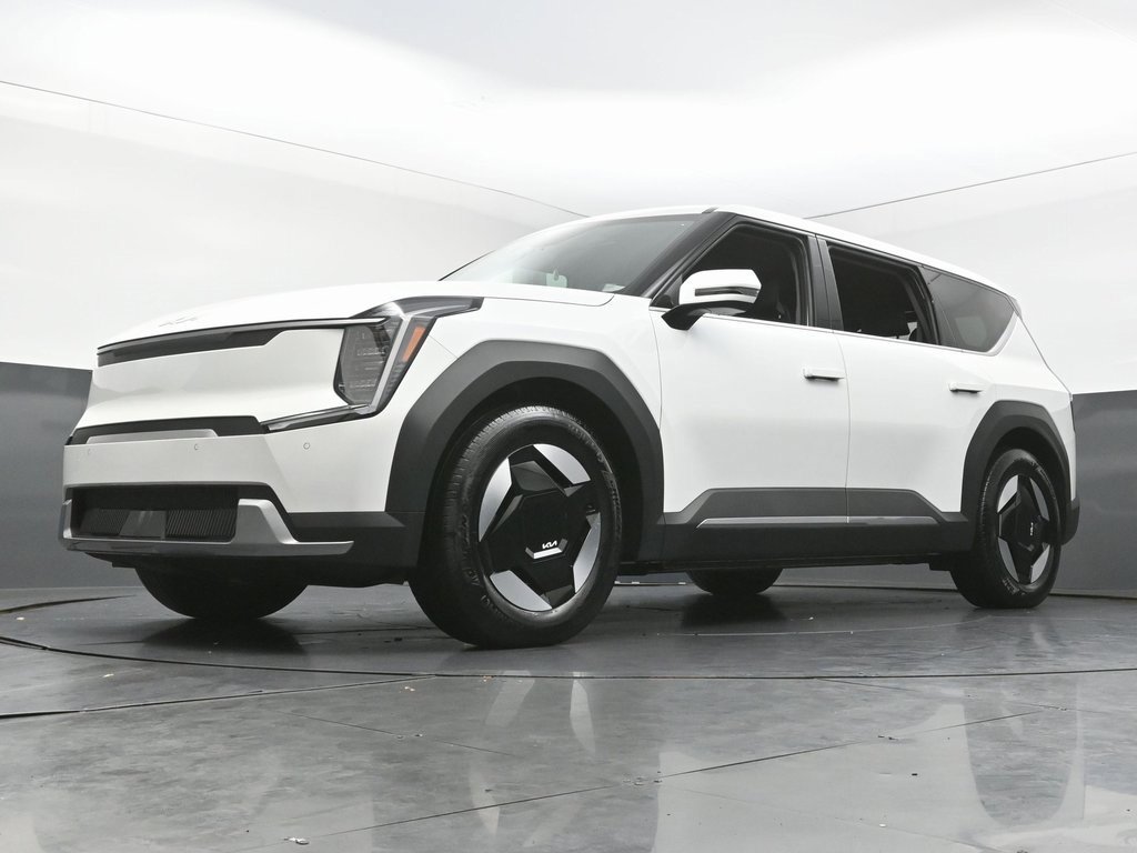 Used 2024 Kia EV9 Light image 59