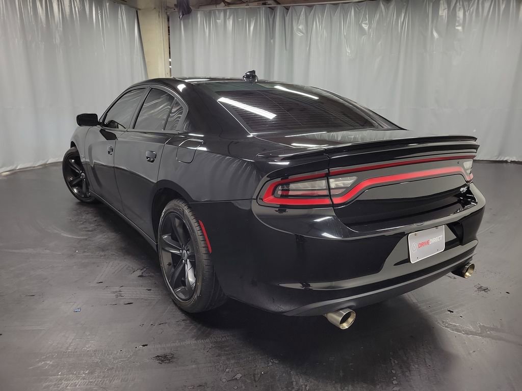 Used 2017 Dodge Charger R/T image 7