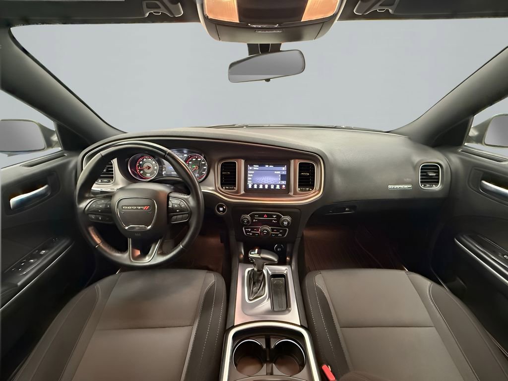 Used 2022 Dodge Charger SXT image 15