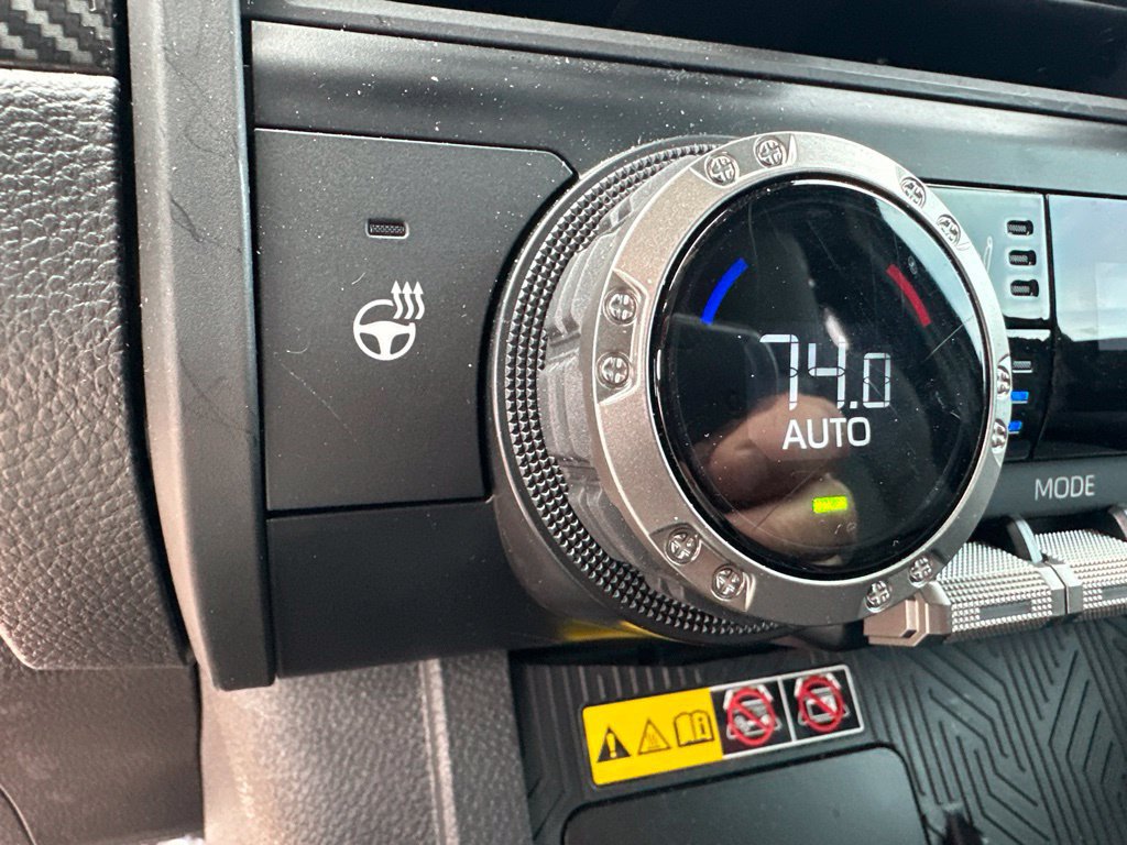 Used 2025 Toyota Tacoma TRD Pro AWD/4WD image 18