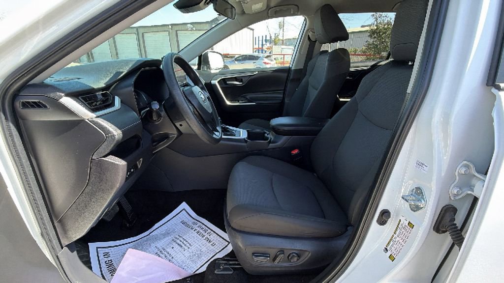 Certified 2025 Toyota RAV4 XLE image 16